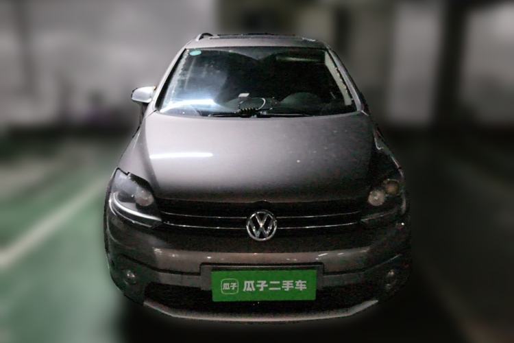 Used Volkswagen Golf  Front