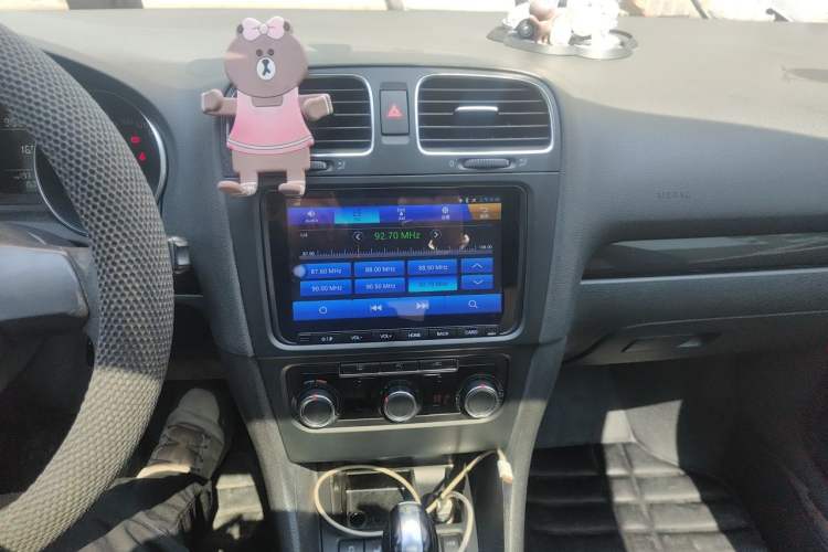 Used Volkswagen Golf 2011 1.4 TSI Automatic Comfort Model Audio And AC Panel