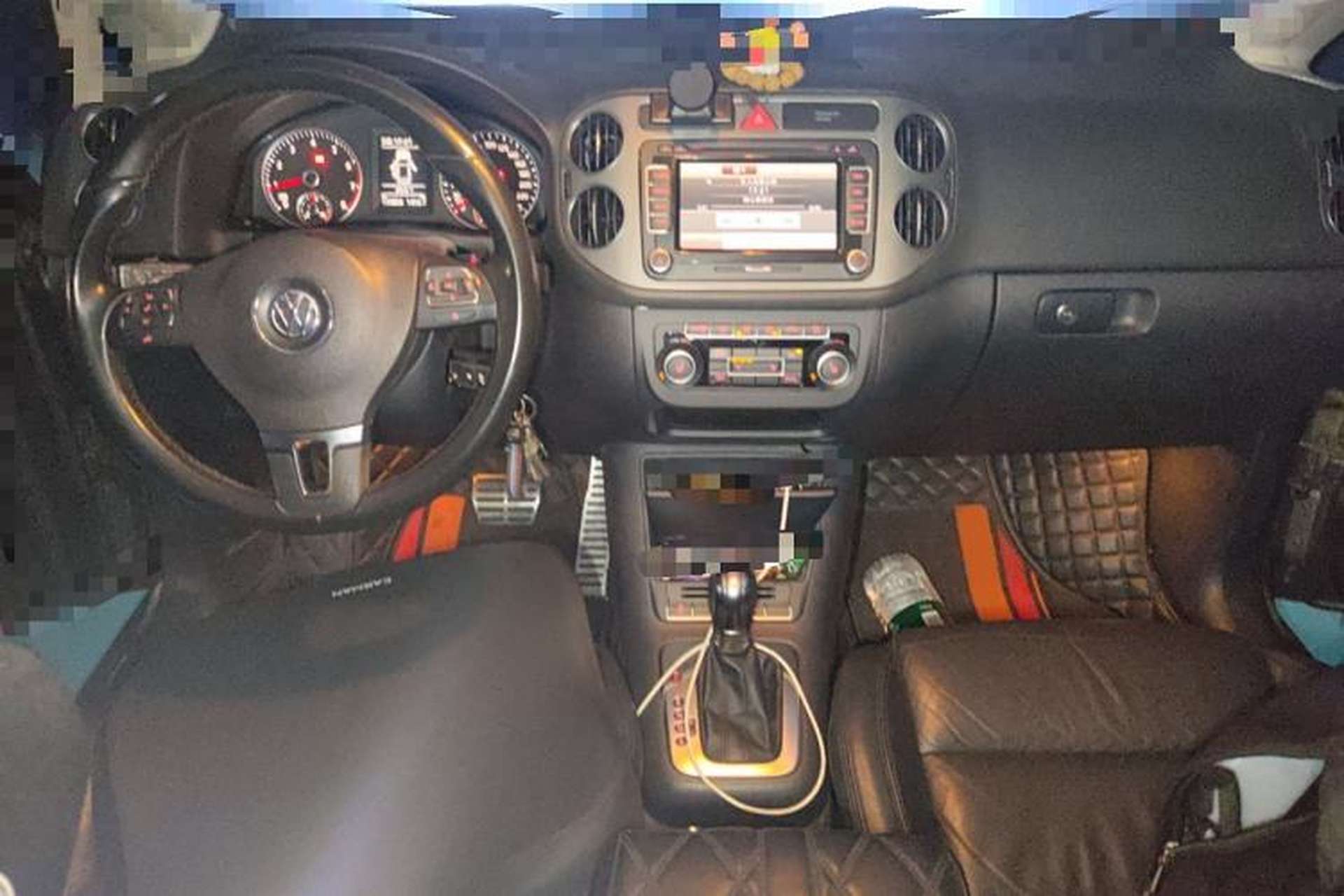Used Volkswagen Golf 2011 1.4TSI Cross Golf Center Console