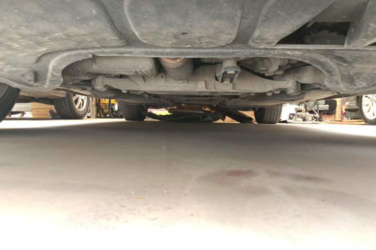 Used Volkswagen Golf 2011 1.4TSI Cross Golf Chassis Front