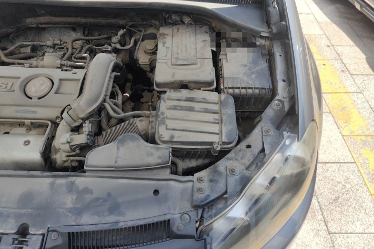 Used Volkswagen Golf 2011 1.4 TSI Automatic Comfort Model Engine Bay Left