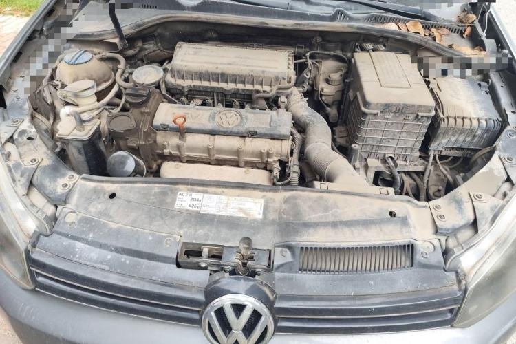 Used Volkswagen Golf 2011 1.6L Automatic Fashion Edition Engine Bay