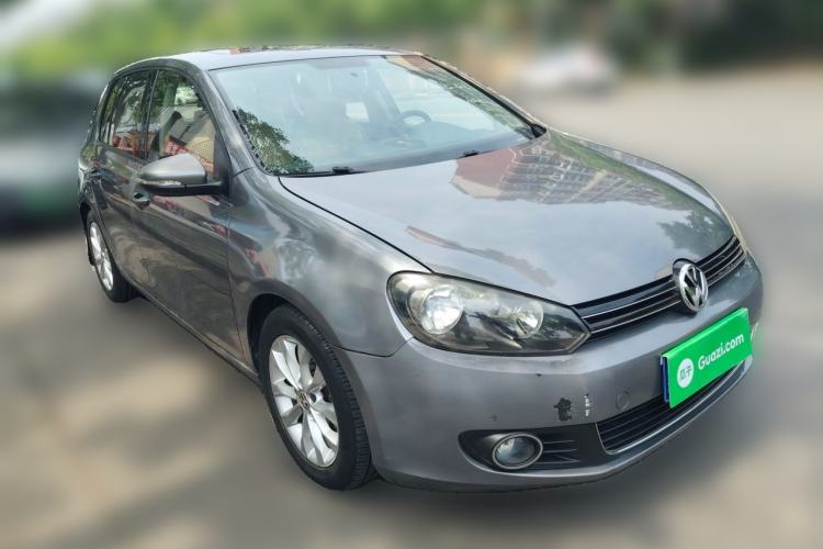 Used Volkswagen Golf 2011 1.4 TSI Automatic Comfort Model Front Right 45 Deg