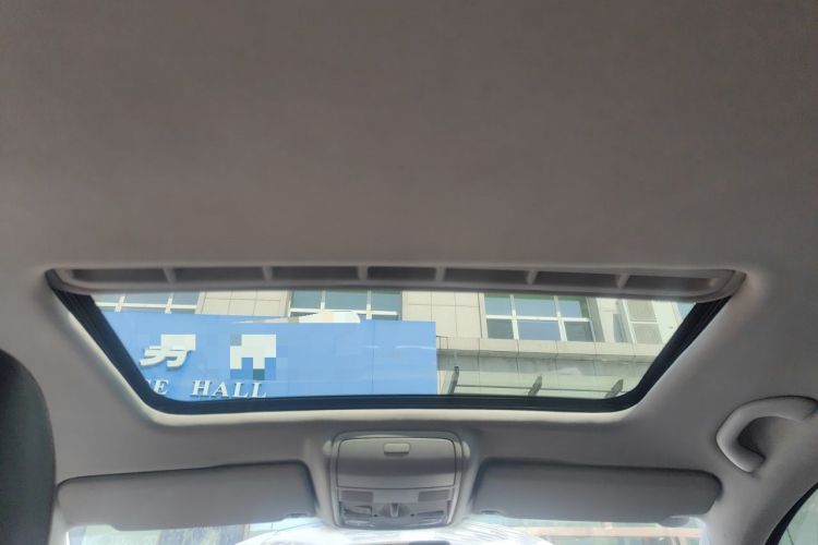 Used Volkswagen Golf 2011 1.4 TSI Automatic Comfort Model Headliner