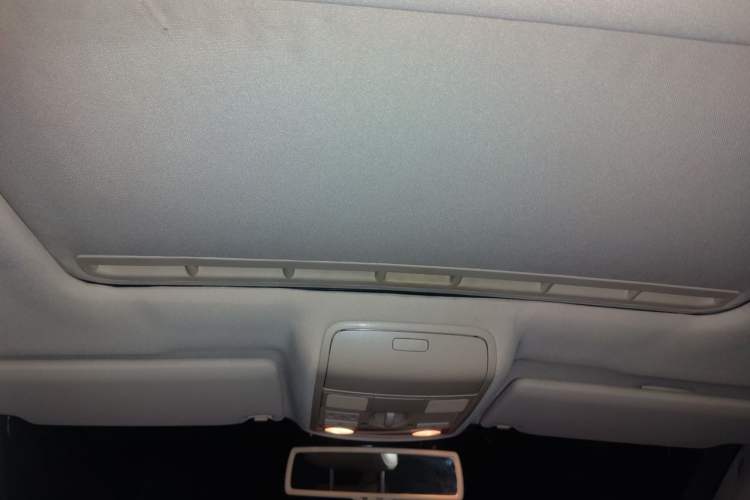 Used Volkswagen Golf 2011 1.4 TSI Automatic Luxury Edition Headliner