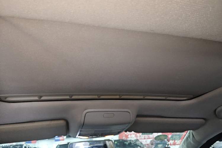 Used Volkswagen Golf 2011 1.4 TSI Automatic Comfort Model Headliner