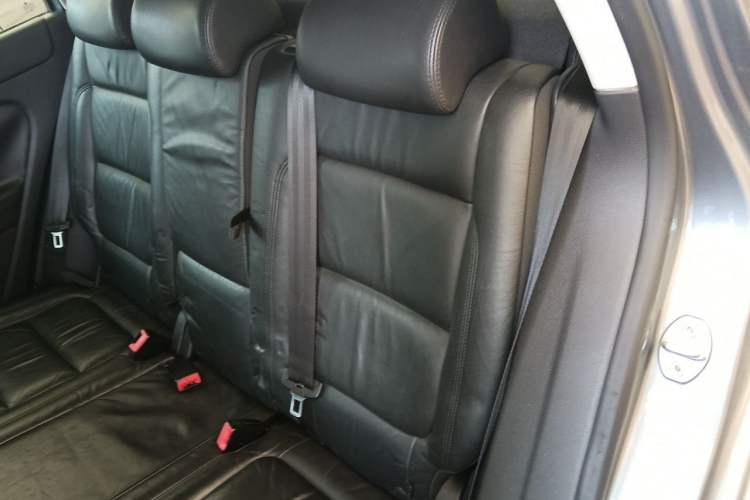Used Volkswagen Golf 2011 1.4TSI Cross Golf Left Rear Seat