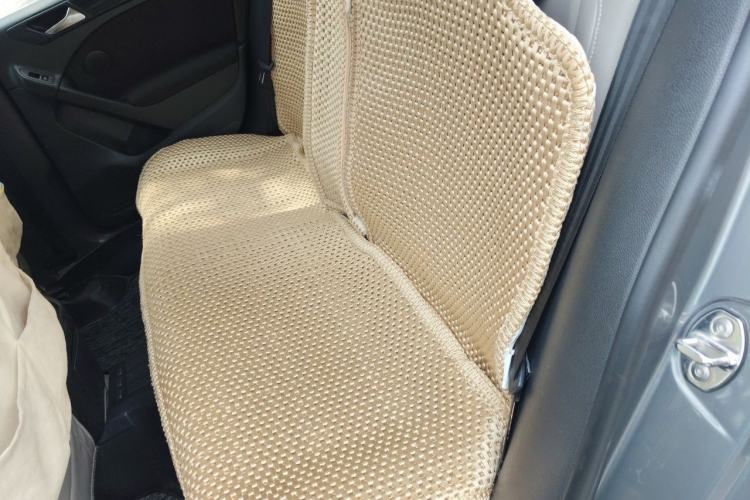 Used Volkswagen Golf 2011 1.4 TSI Automatic Comfort Model Left Rear Seat