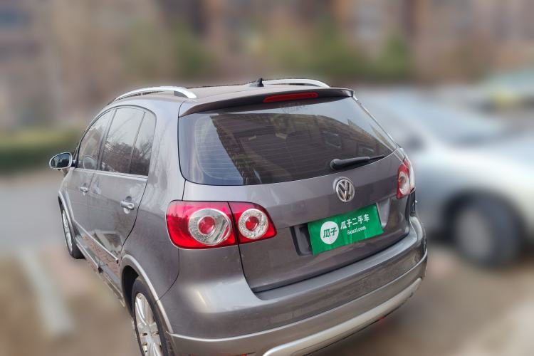 Used Volkswagen Golf 2011 1.4TSI Cross Golf Rear Left 45 Deg