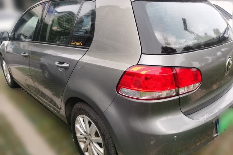Used Volkswagen Golf 2011 1.6L Automatic Fashion Edition Rear Left 45 Deg