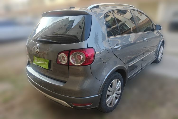 Used Volkswagen Golf 2011 1.4TSI Cross Golf Rear Right 45 Deg