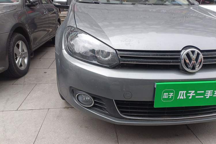 Used Volkswagen Golf 2011 1.4 TSI Automatic Comfort Model Right Front Headlight