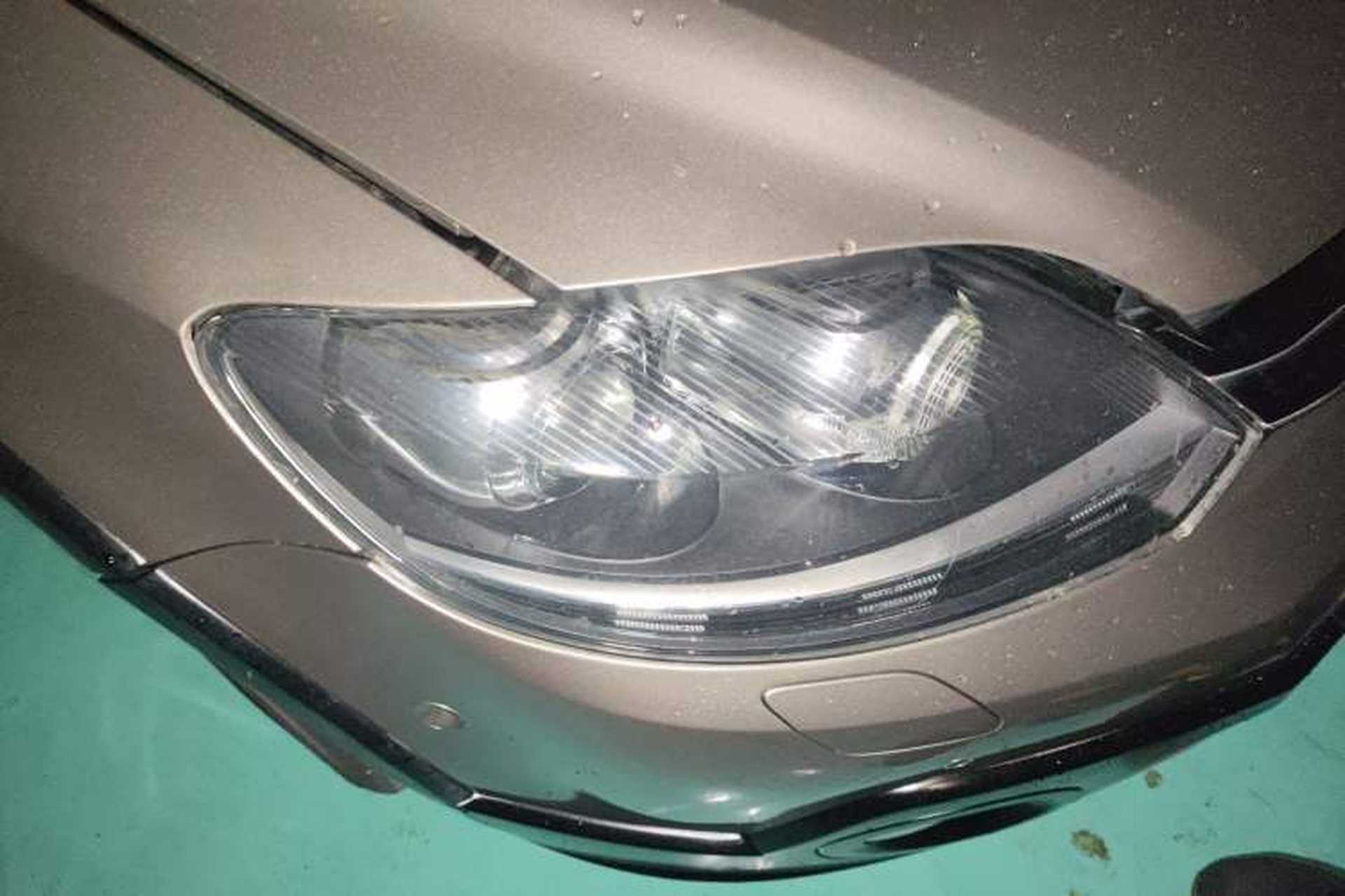 Used Volkswagen Golf 2011 1.4TSI Cross Golf Right Front Headlight