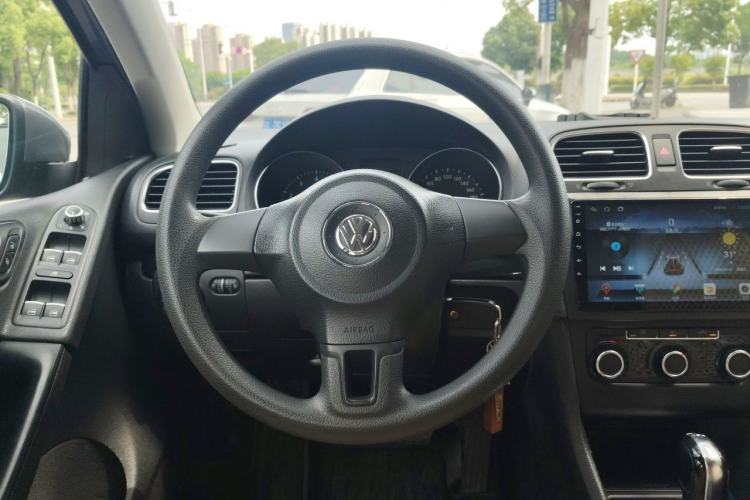 Used Volkswagen Golf 2011 1.4 TSI Automatic Comfort Model Steering Wheel