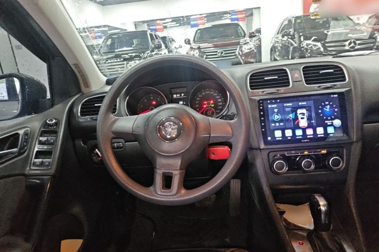 Used Volkswagen Golf 2011 1.4 TSI Automatic Comfort Model Steering Wheel