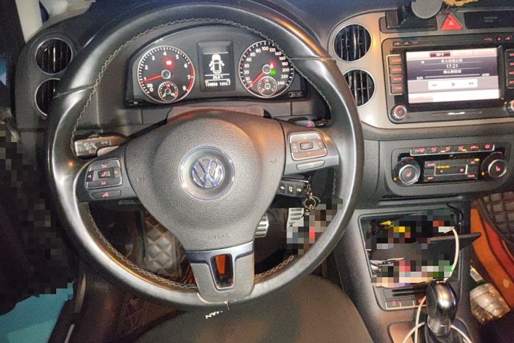 Used Volkswagen Golf 2011 1.4TSI Cross Golf Steering Wheel