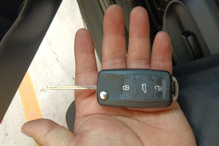 Used Volkswagen Golf 2011 1.4TSI Cross Golf Vehicle Key
