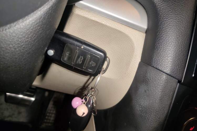 Used Volkswagen Golf 2011 1.4 TSI Automatic Luxury Edition Vehicle Key