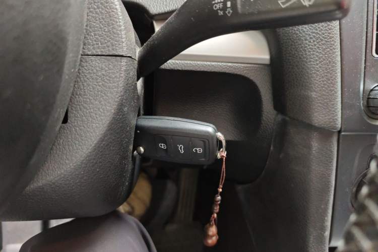 Used Volkswagen Golf 2011 1.4 TSI Automatic Luxury Edition Vehicle Key