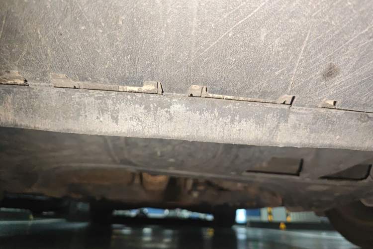 Used Volkswagen Golf 2011 1.6L Automatic Comfort Model Chassis Front