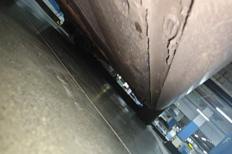 Used Volkswagen Golf 2011 1.6L Automatic Comfort Model Chassis Front Left