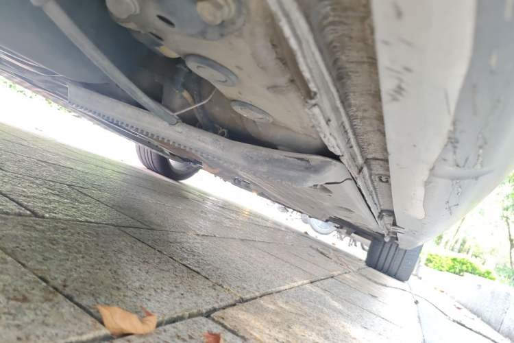 Used Volkswagen Golf 2011 2.0 TSI R Chassis Rear Right