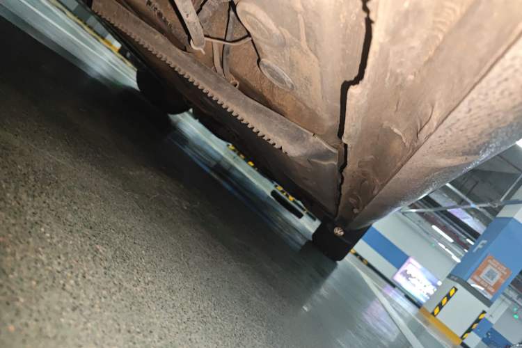 Used Volkswagen Golf 2011 1.6L Automatic Comfort Model Chassis Rear Right