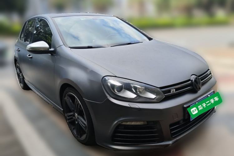 Used Volkswagen Golf 2011 2.0 TSI R Front Right 45 Deg
