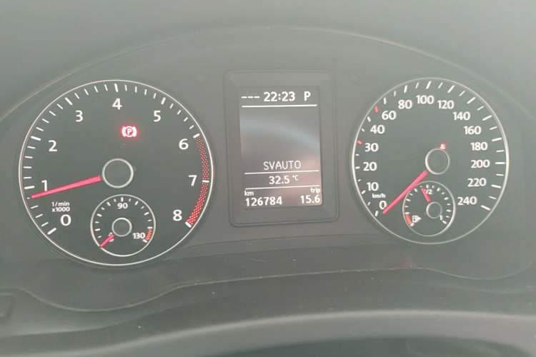 Used Volkswagen Golf 2011 1.4TSI Cross Golf Instrument Cluster