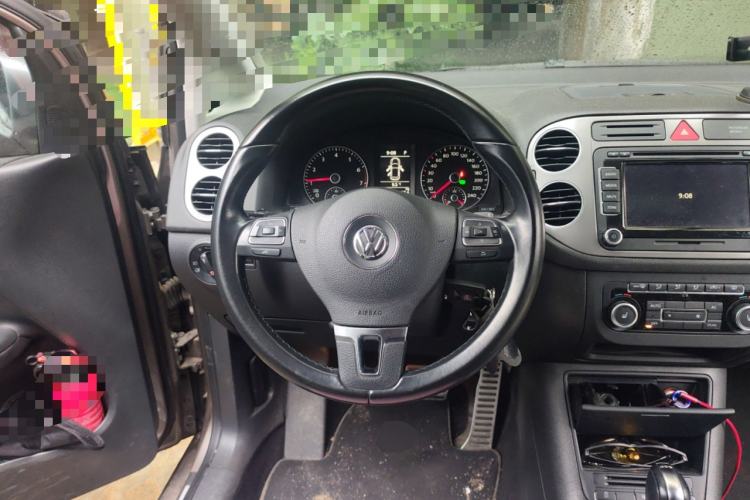 Used Volkswagen Golf 2011 1.4TSI Cross Golf Steering Wheel