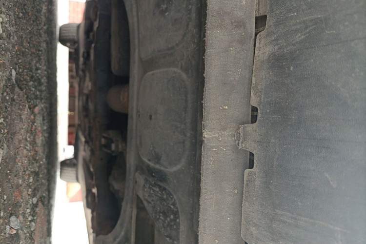Used Volkswagen Golf 2011 1.4 TSI Automatic Comfort Model Chassis Front