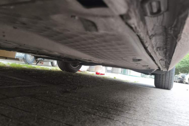 Used Volkswagen Golf 2011 1.6L Automatic Comfort Model Chassis Front Left