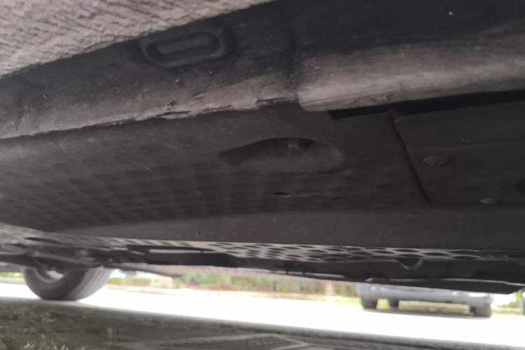 Used Volkswagen Golf 2011 1.6L Automatic Comfort Model Chassis Front Right