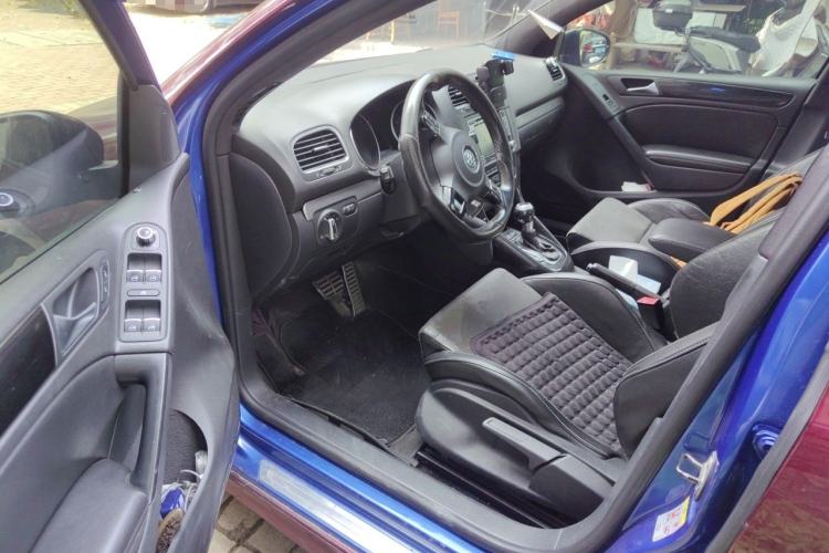 Used Volkswagen Golf 2011 2.0 TSI R Driver Seat