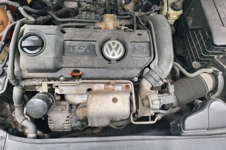 Used Volkswagen Golf 2011 1.4 TSI Automatic Comfort Model Engine Bay