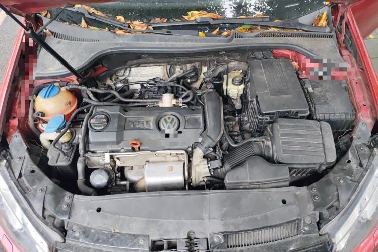 Used Volkswagen Golf 2011 1.4 TSI Automatic Comfort Model Engine Bay