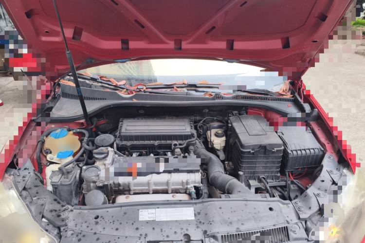 Used Volkswagen Golf 2011 1.6L Automatic Comfort Model Engine Bay