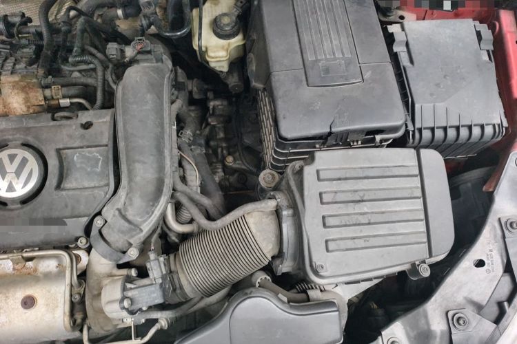 Used Volkswagen Golf 2011 1.4 TSI Automatic Comfort Model Engine Bay Left
