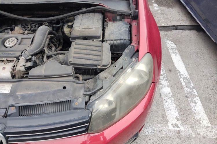 Used Volkswagen Golf 2011 1.4 TSI Automatic Comfort Model Engine Bay Left