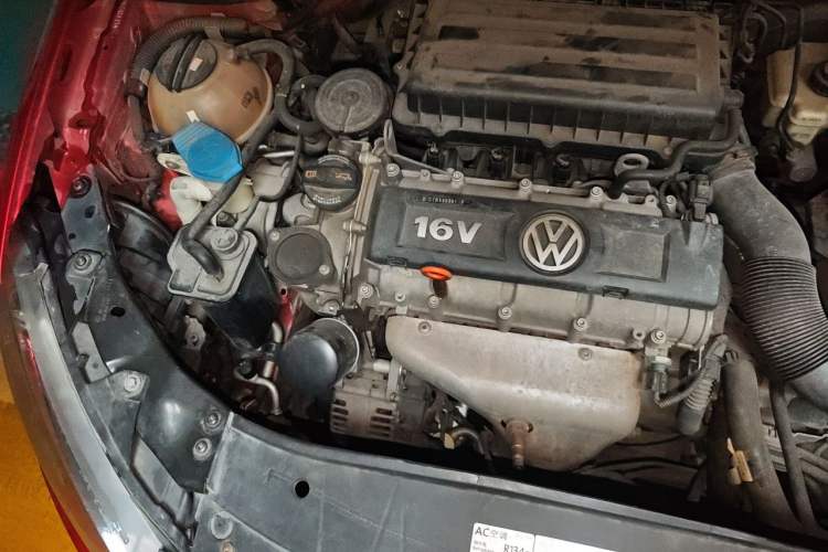 Used Volkswagen Golf 2011 1.6L Automatic Comfort Model Engine Bay Right