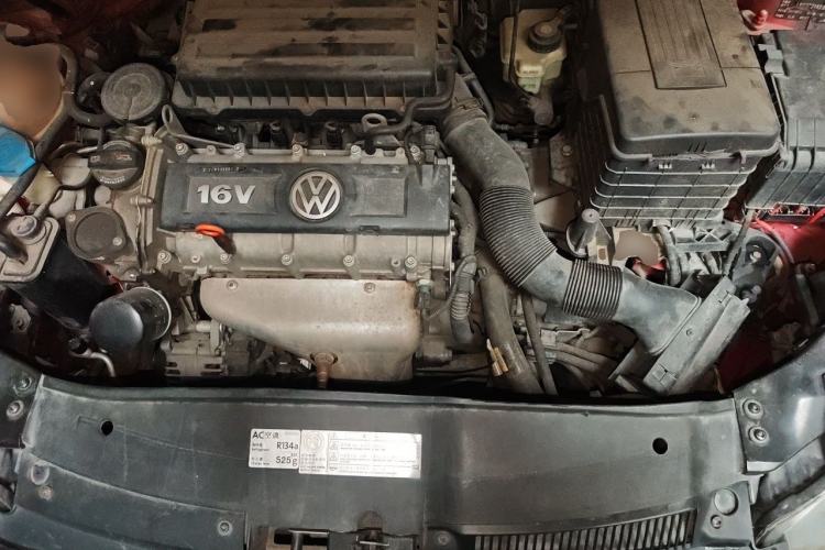 Used Volkswagen Golf 2011 1.6L Automatic Comfort Model Engine Bay