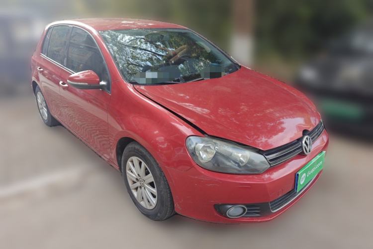 Used Volkswagen Golf 2011 1.6L Automatic Fashion Edition Front Right 45 Deg