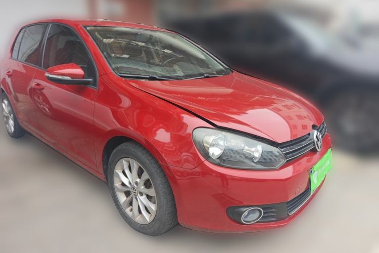 Used Volkswagen Golf 2011 1.4 TSI Automatic Comfort Model Front Right 45 Deg