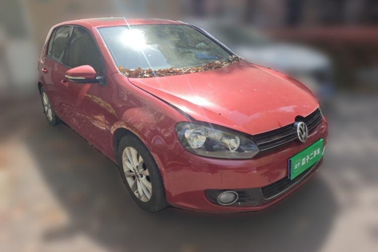 Used Volkswagen Golf 2011 1.4 TSI Automatic Comfort Model Front Right 45 Deg