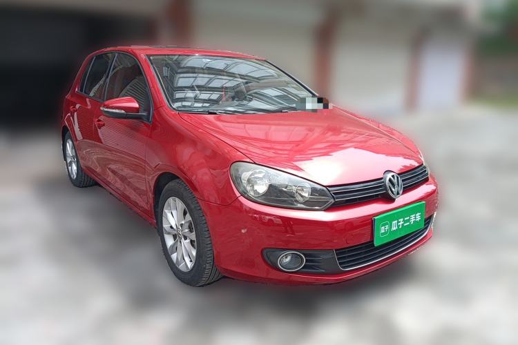 Used Volkswagen Golf 2011 1.4 TSI Automatic Comfort Model Front Right 45 Deg