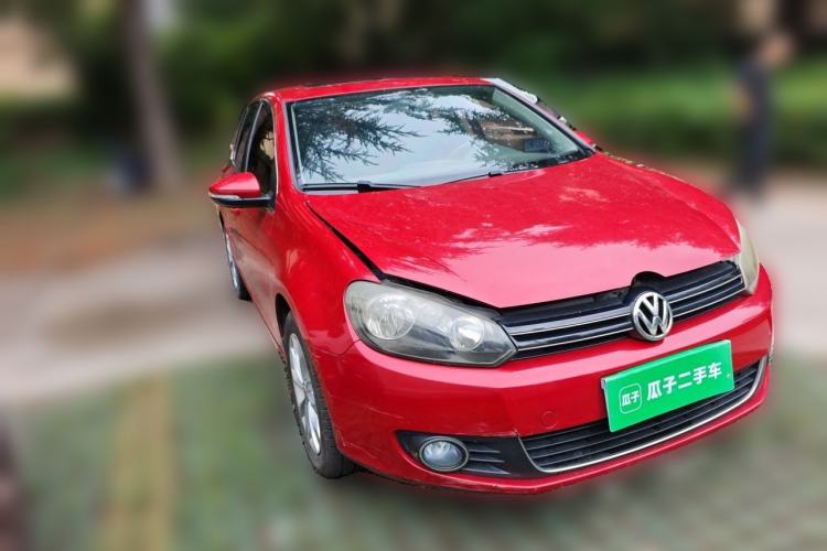 Used Volkswagen Golf 2011 1.4 TSI Automatic Comfort Model Front Right 45 Deg