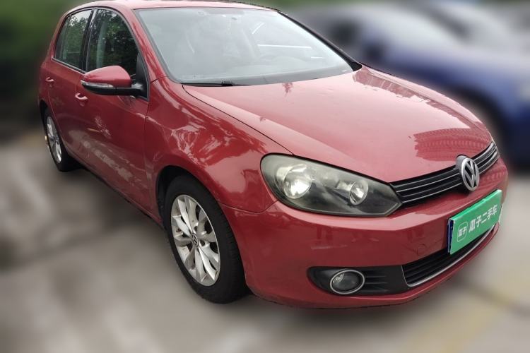 Used Volkswagen Golf 2011 1.4 TSI Automatic Comfort Model Front Right 45 Deg