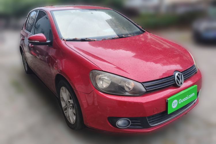 Used Volkswagen Golf 2011 1.6L Automatic Comfort Model Front Right 45 Deg
