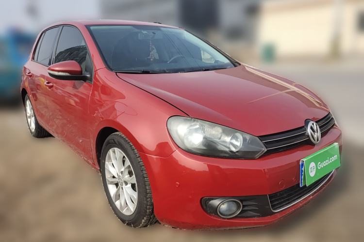 Used Volkswagen Golf 2011 1.6L Automatic Comfort Model Front Right 45 Deg