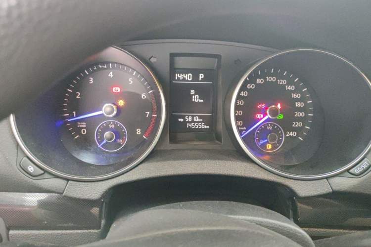 Used Volkswagen Golf 2011 1.4 TSI Automatic Comfort Model Instrument Cluster